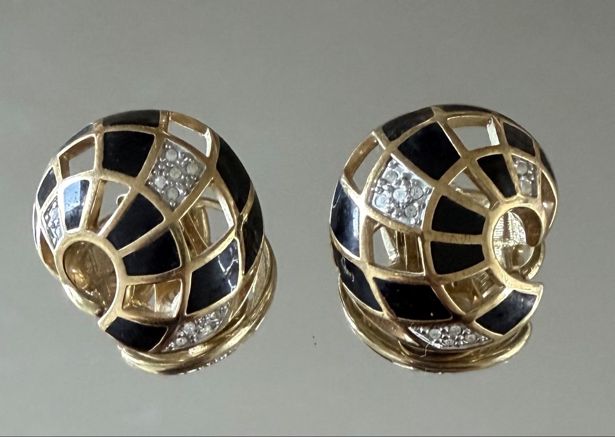 Pierre Lang Orecchini pendenti & Orecchini a lobo: PIERRE LANG EARRINGS – Usato da Binningen venduto da Sophiescloset 1