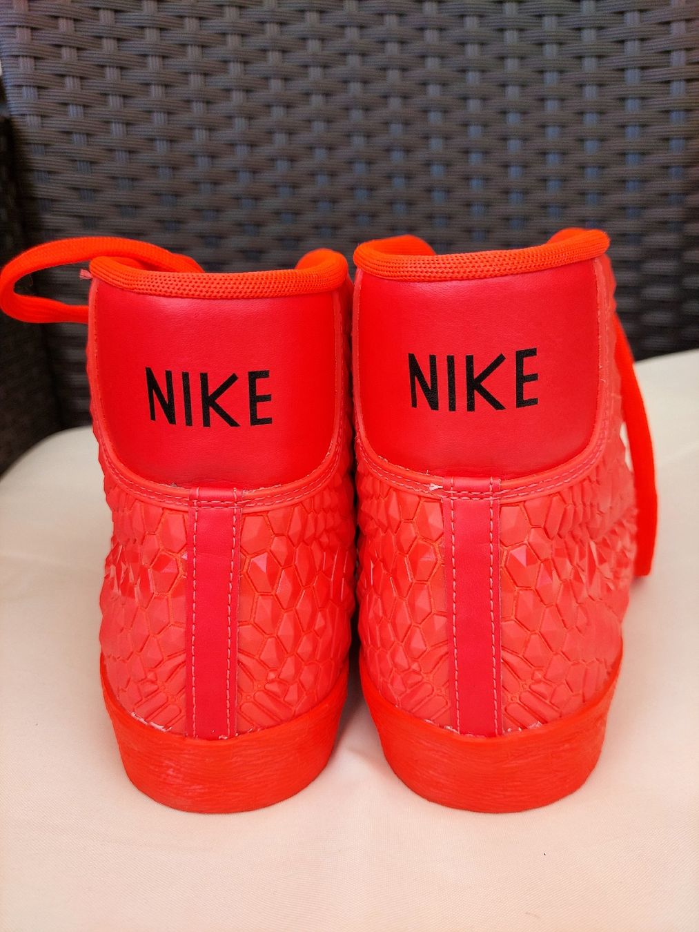 Nike Scarpe da uomo: Nike Blazer Mid DMB bright crimson Gr. 42.5 – Nuovo (secondo la descrizione) da Langendorf venduto da MASENI25 1