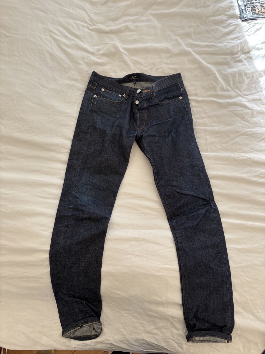 Jeans: Pantalon APC taille 29 – Usato da Lausanne venduto da Drfaust9