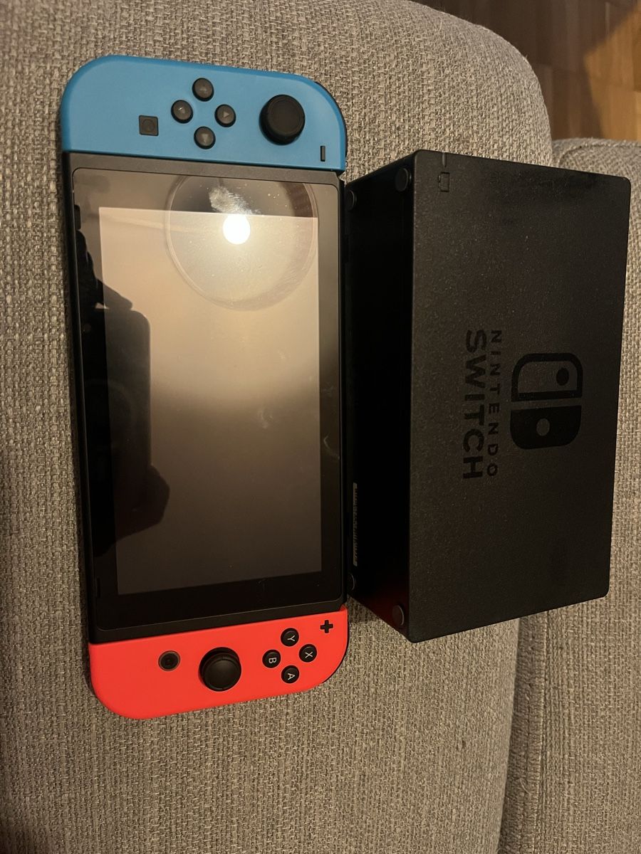 Nintendo Konsolen: Nintendo Switch Konsole – Gebraucht aus Bern von ChantiD