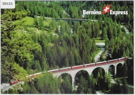 Bernina Express zwischen Bergün und Preda
