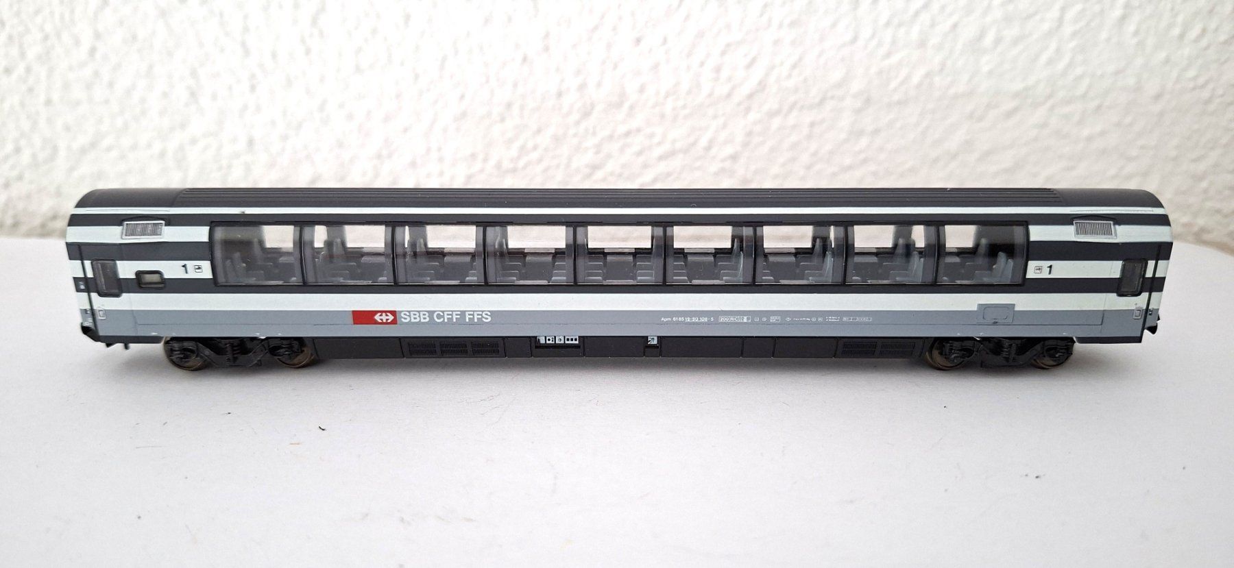 Trix Modellini di ferrovie: Minitrix SBB Panoramawagen Apm – Usato da Biberist venduto da Ntrains 2