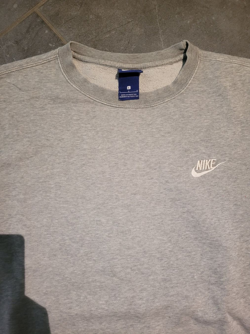 Nike Pullover & Sweatshirts: Ab 1 CHF Nike Pullover Größe M – Gebraucht aus Dübendorf von Saturnin35 1