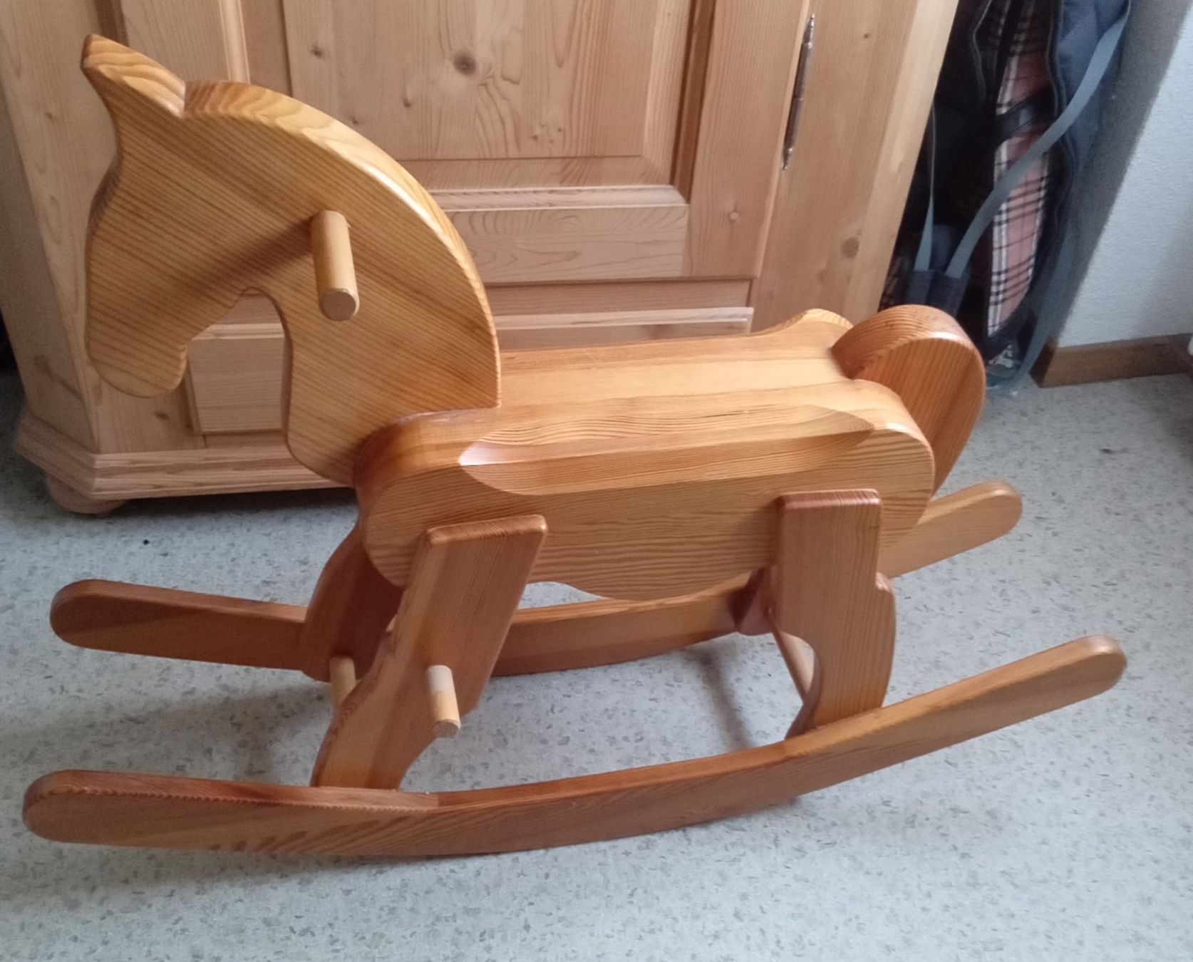 Spielzeuge: Schaukelpferd Holz – Gebraucht aus Hefenhofen von citroen62