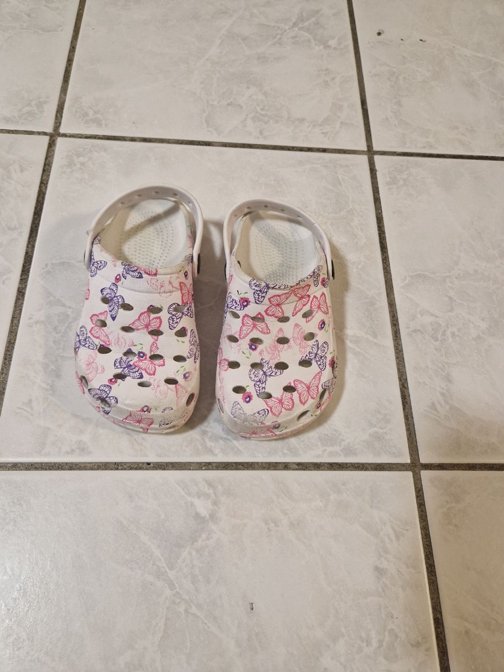Schuhe für Jungen: Clogs Grösse 31 – Gebraucht aus Aarburg von augenschmaus8