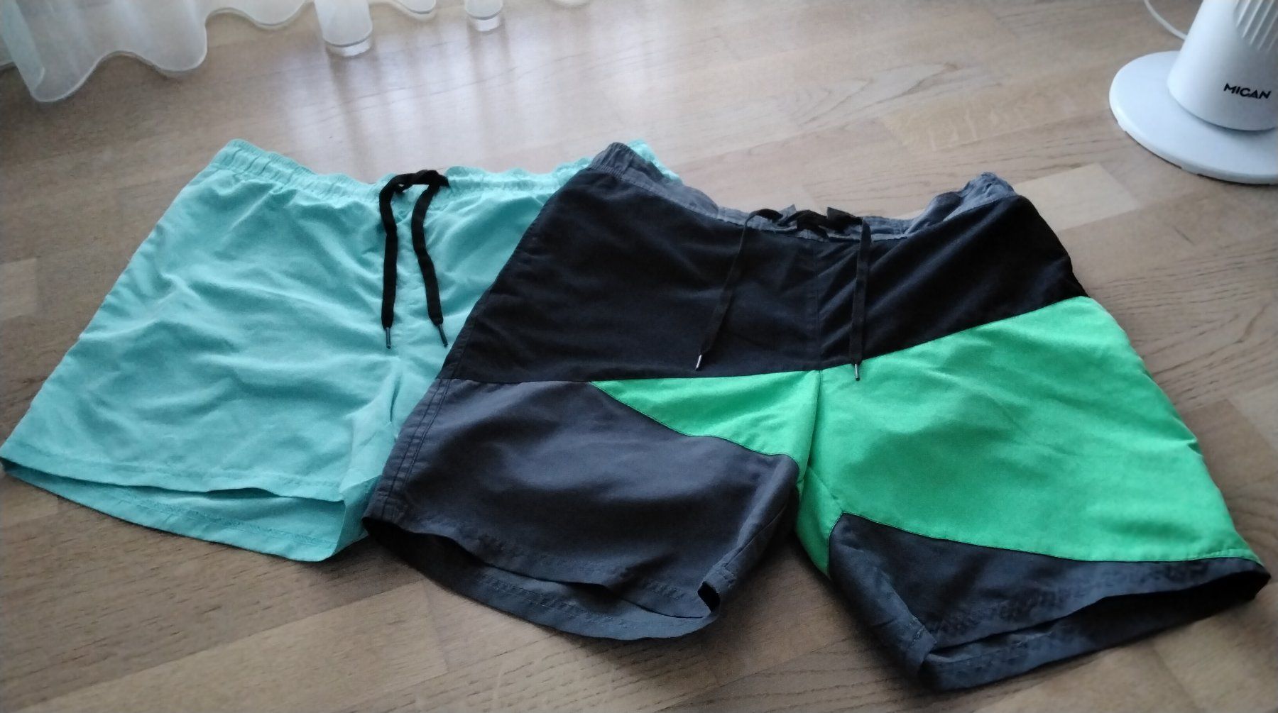Costumi da bagno: 2 Badehose YOUR TURN Gr.M – Usato da Steinhausen venduto da pinu09