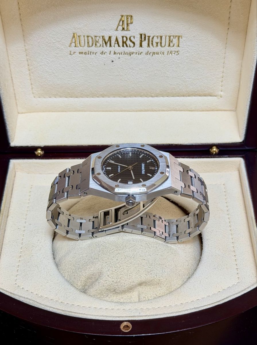Audemars Piguet Montres: Audemars Piguet Royal Oak 14790ST – D'occasion à Zürich par WATCHROOM 8