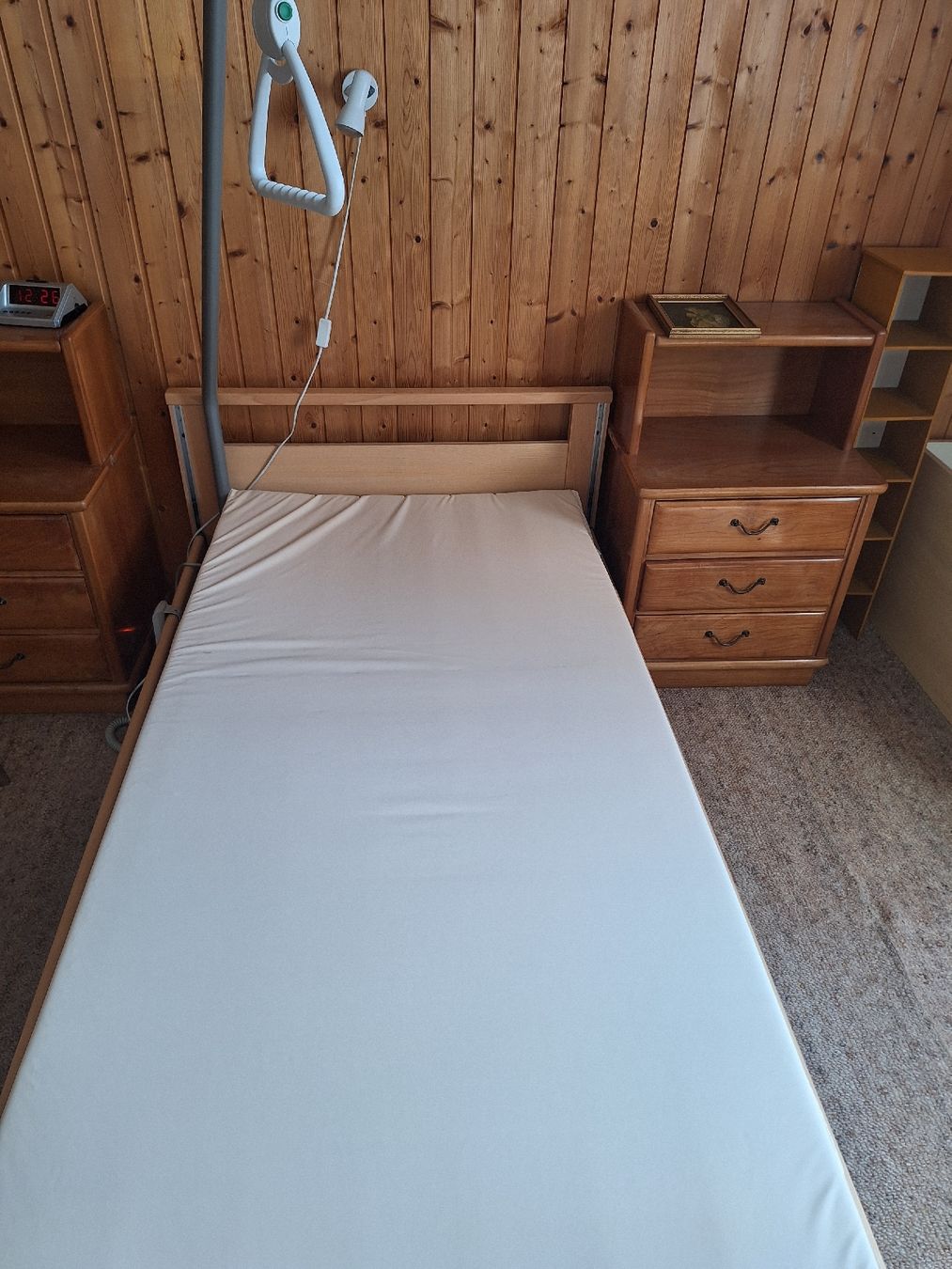 Letti: Pflegebett FMB care – Usato da Pleigne venduto da Pawe35 1