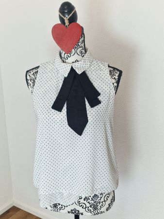 Damen Bluse Nuna Lie gepunktet weiss/schwarz Gr S wie neu!