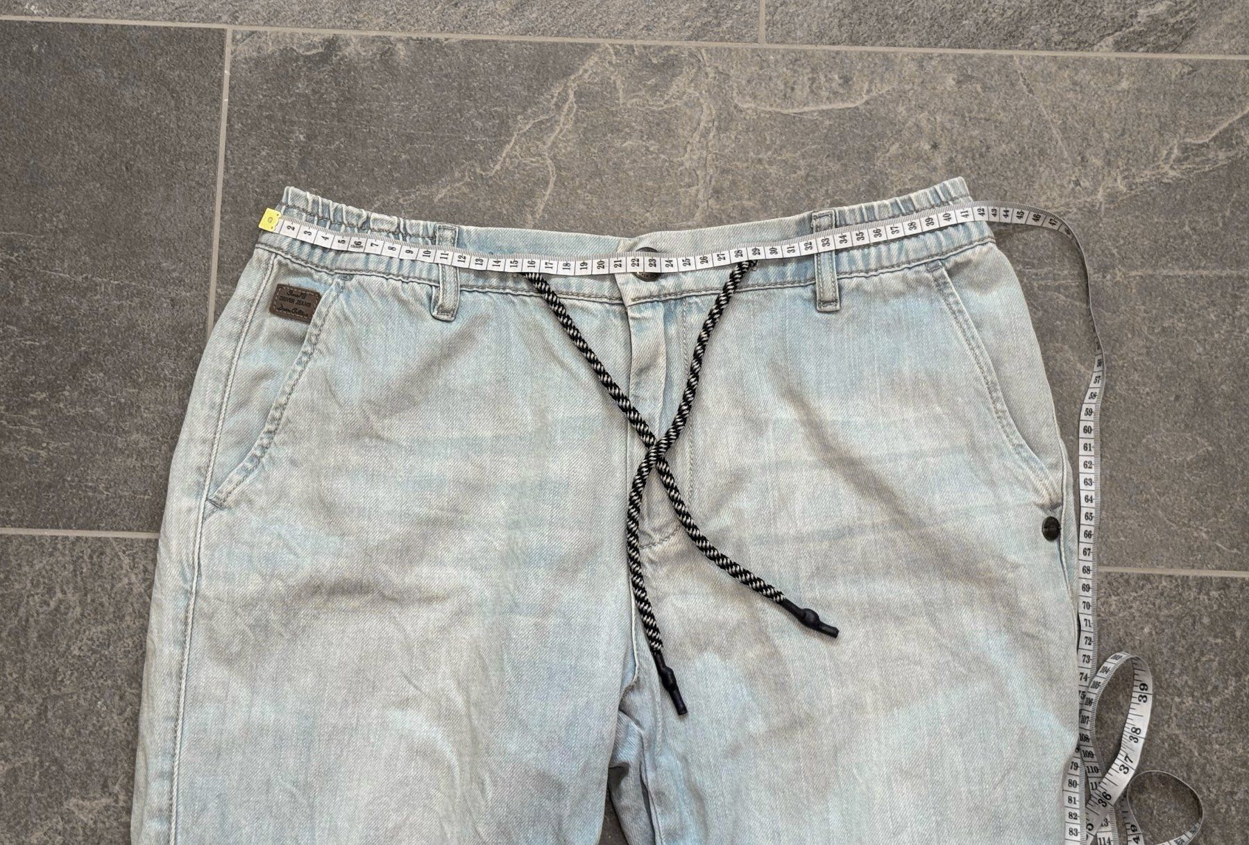 Jeans: Schweizer Jeans: Driver boyfriend, W31, Knöchellänge – Usato da Engelberg venduto da good.dog 6