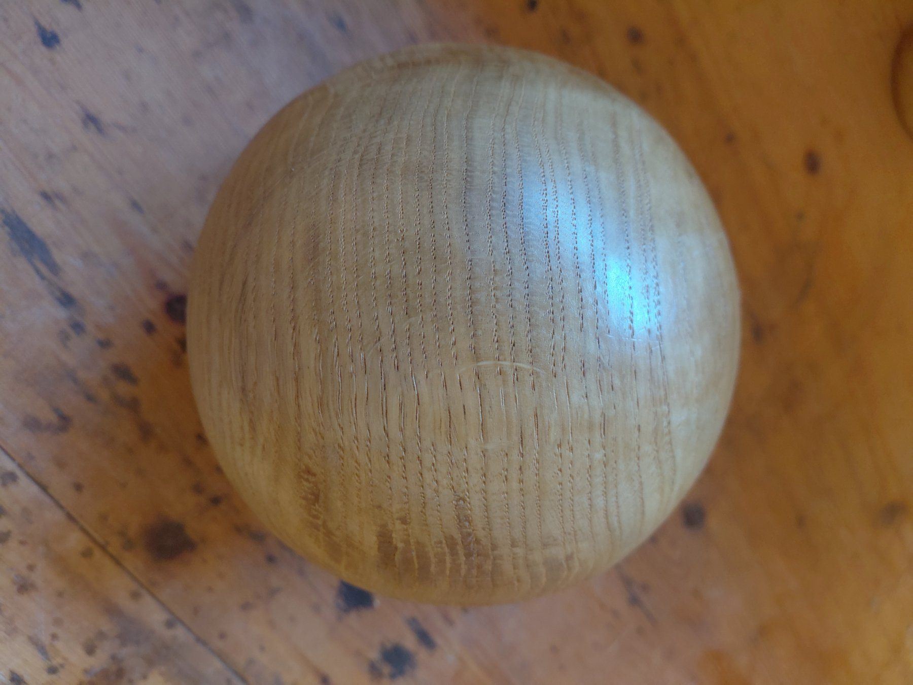 Holzartikel: Holzkugel handgedrechselt Dekoobjekt – Gebraucht aus Schalunen von Caremager 1