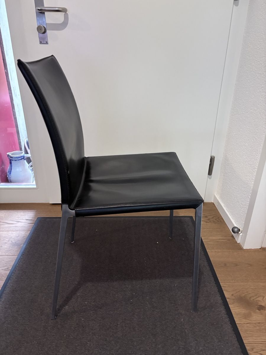 Zanotta Sedie: Zanotta Lederstühle 4 stk. – Usato da Aarau venduto da Luigi303