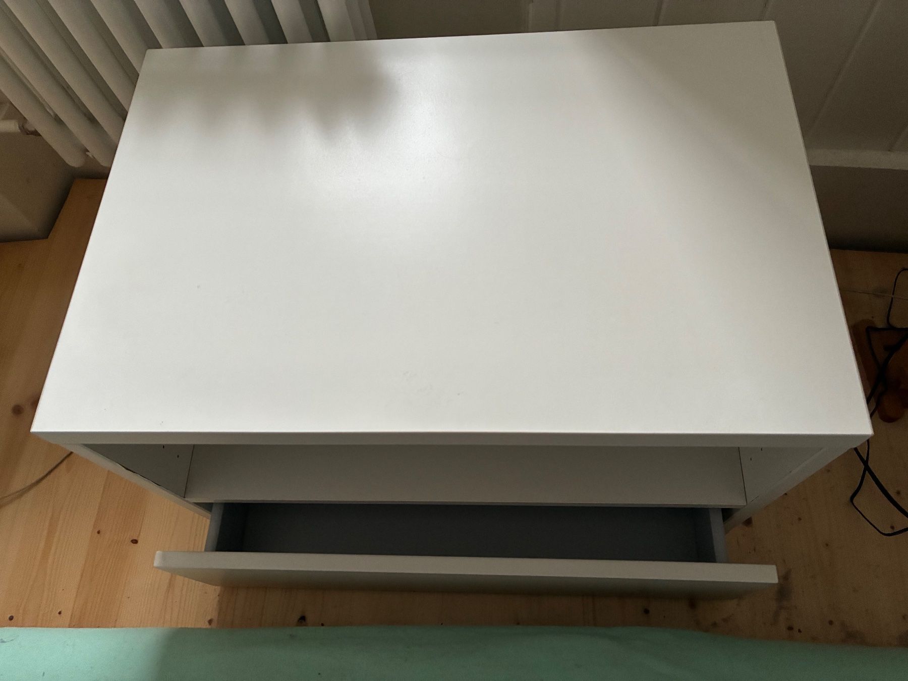 Ikea Comodini: Nacht- oder Beistelltisch weiss – Usato da Aarau venduto da Retlaw09 1