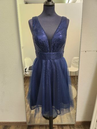 Kurz kleid
