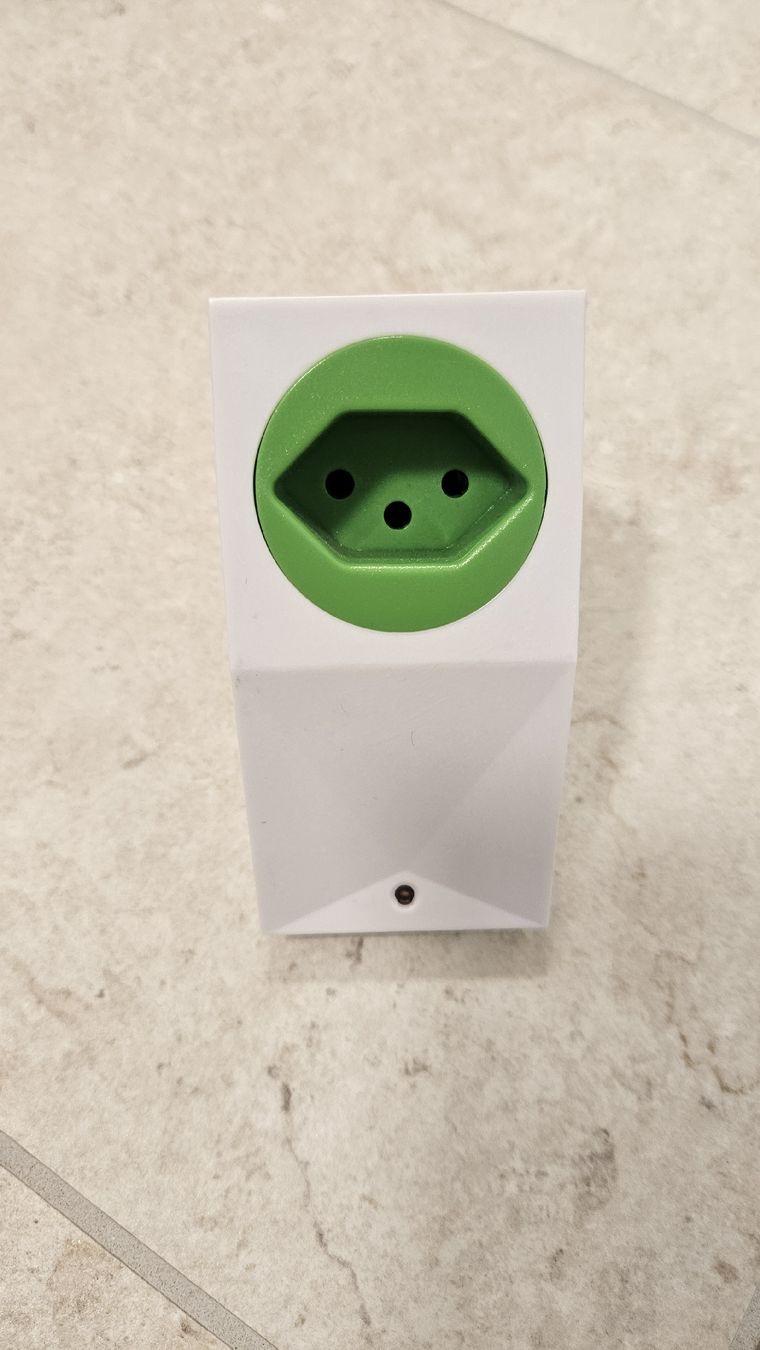 Loxone Interrupteurs: Loxone Smart Socket Air – D'occasion à Einsiedeln par Roger515