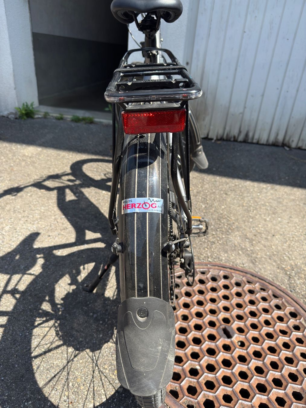 Simplon Velos: E-Bike Simplon Kagu – Gebraucht aus Wittenbach von Quills 2