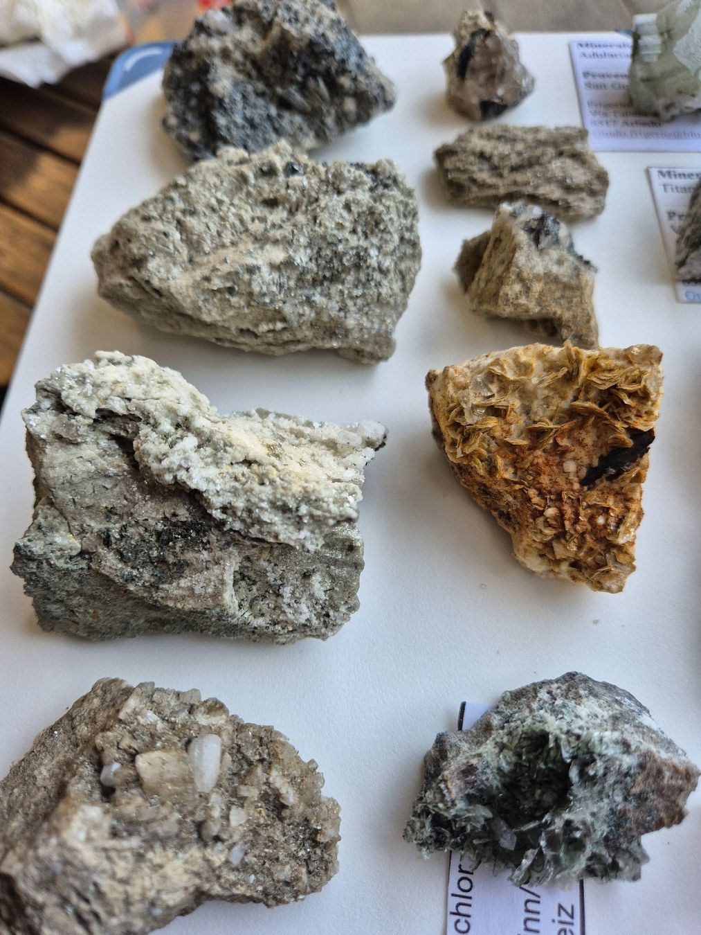 Mineralien & Heilsteine: LOT Mineralien  – Gebraucht aus Uttwil von adr_qpx7 2
