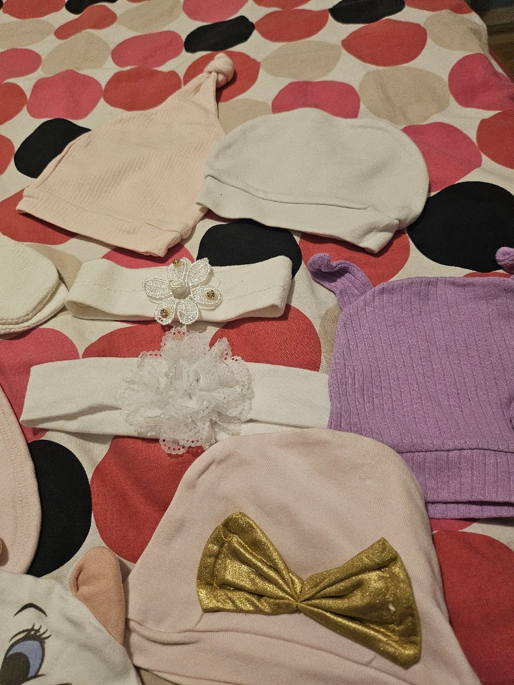 Lotti & Set di vestiti: verschiedene baby Accessoire – Usato da Dietikon venduto da Eleda 1
