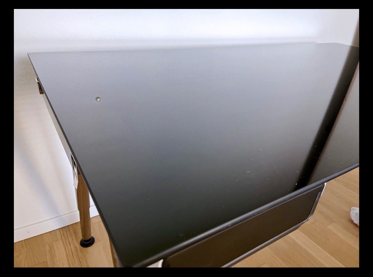 Ikea Scrivanie: IKEA Galant Schreibtisch GLAS – Usato da Basel venduto da RiGGLeZzz 1