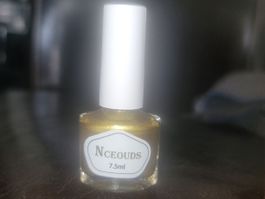 Nagellack Gold, Nceouds, Chromstyle, Metallique nailart, oro