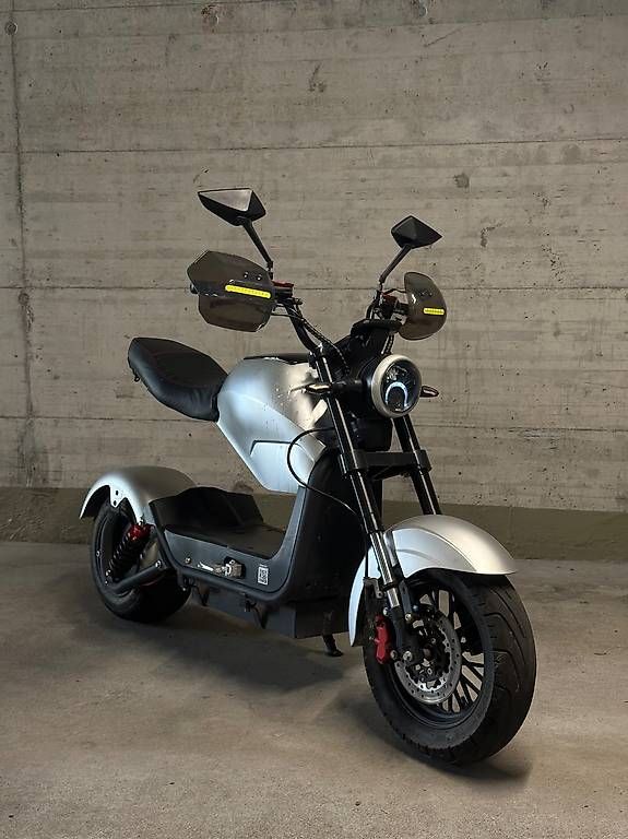 Scooter: City max – Usato da Zürich venduto da leo_n9xg