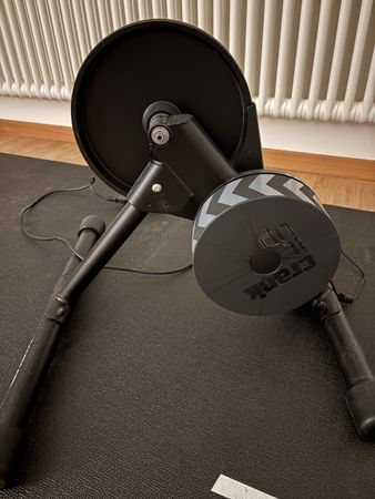 Wahoo Kickr Core with cassette & mat