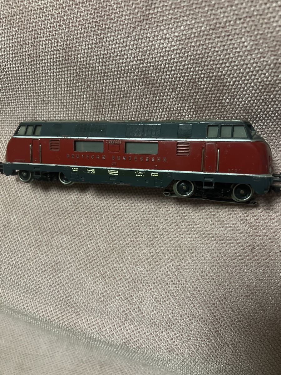 Modelleisenbahnen: Märklin Diesellokomotive V200006 – Gebraucht aus monte carasso von Chanel82