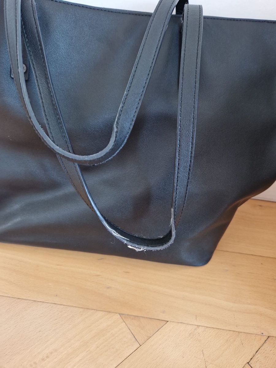 Versace Borse da donna: Black Versace Jeans Couture Shopper Bag – Usato da Horgen venduto da ger_2y92 7