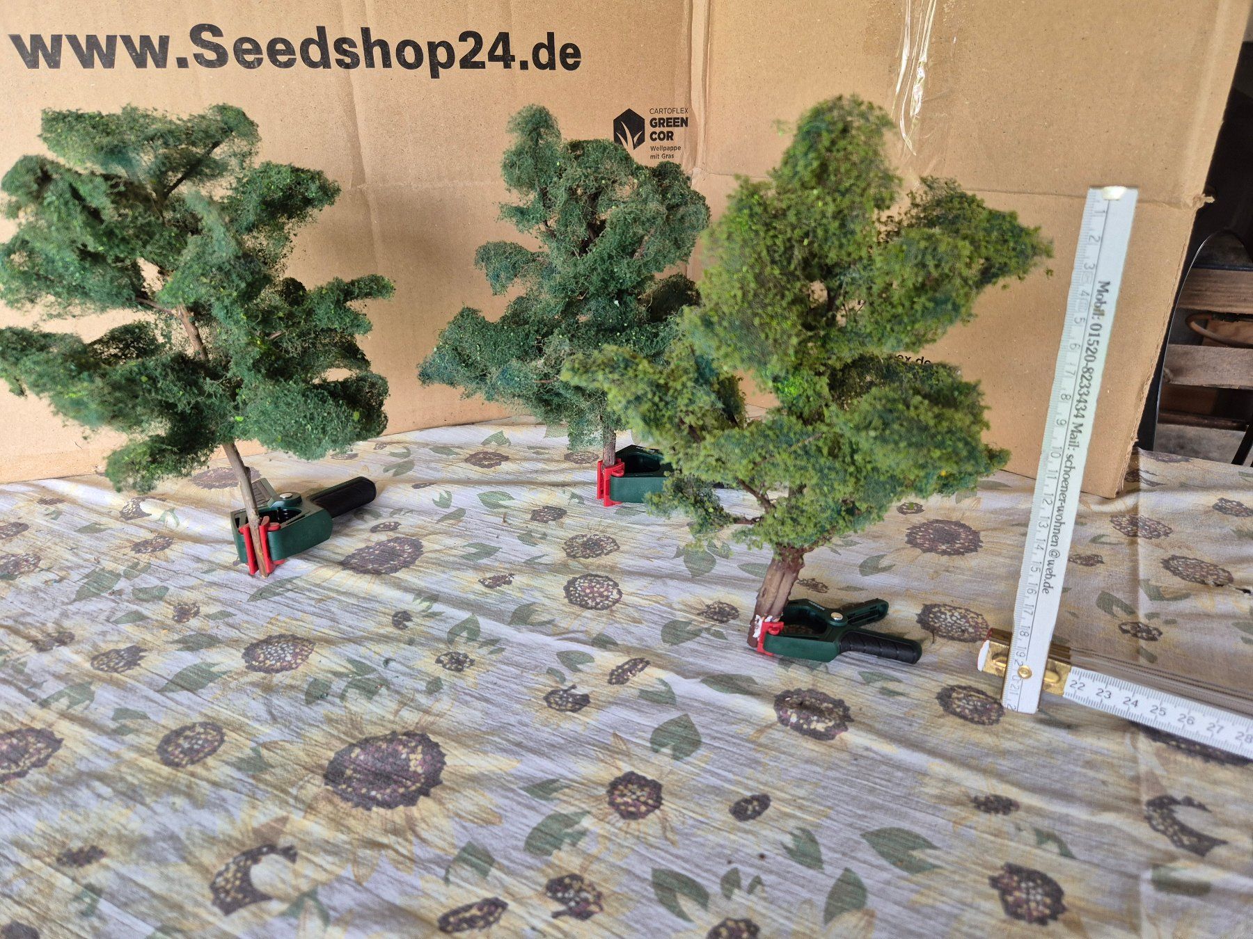 Modelleisenbahnen: schöne grosse Laubbäume Eigenbau H0 / 0 – Gebraucht aus Bibern SH von streunekater 8