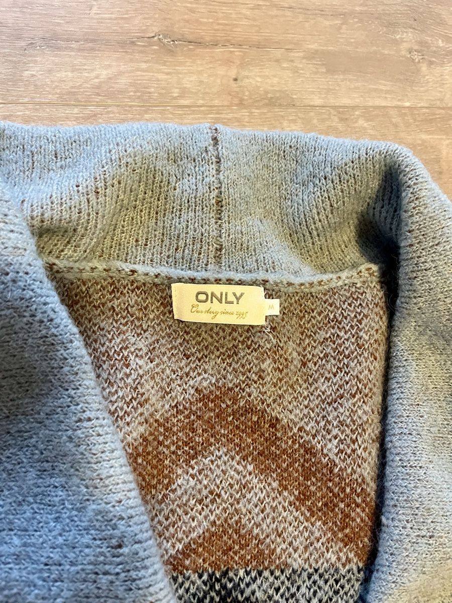 Giacche: Strickjacke Aztec von Only Grösse M – Nuovo (secondo la descrizione) da Udligenswil venduto da nwal 1