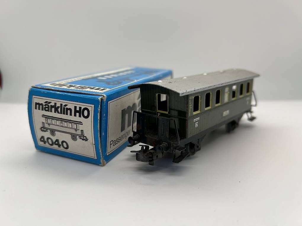 Modellini di ferrovie: Märklin Personenwagen H0 – Usato da Brugg AG venduto da FlowerStreet 2