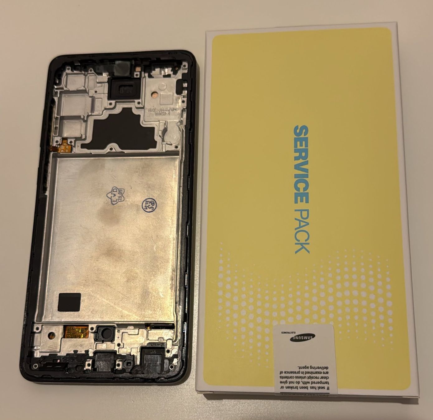 Monitore: Display Samsung A72 Incell. – Neu und originalverpackt aus Leukerbad von mig_8bbp 1