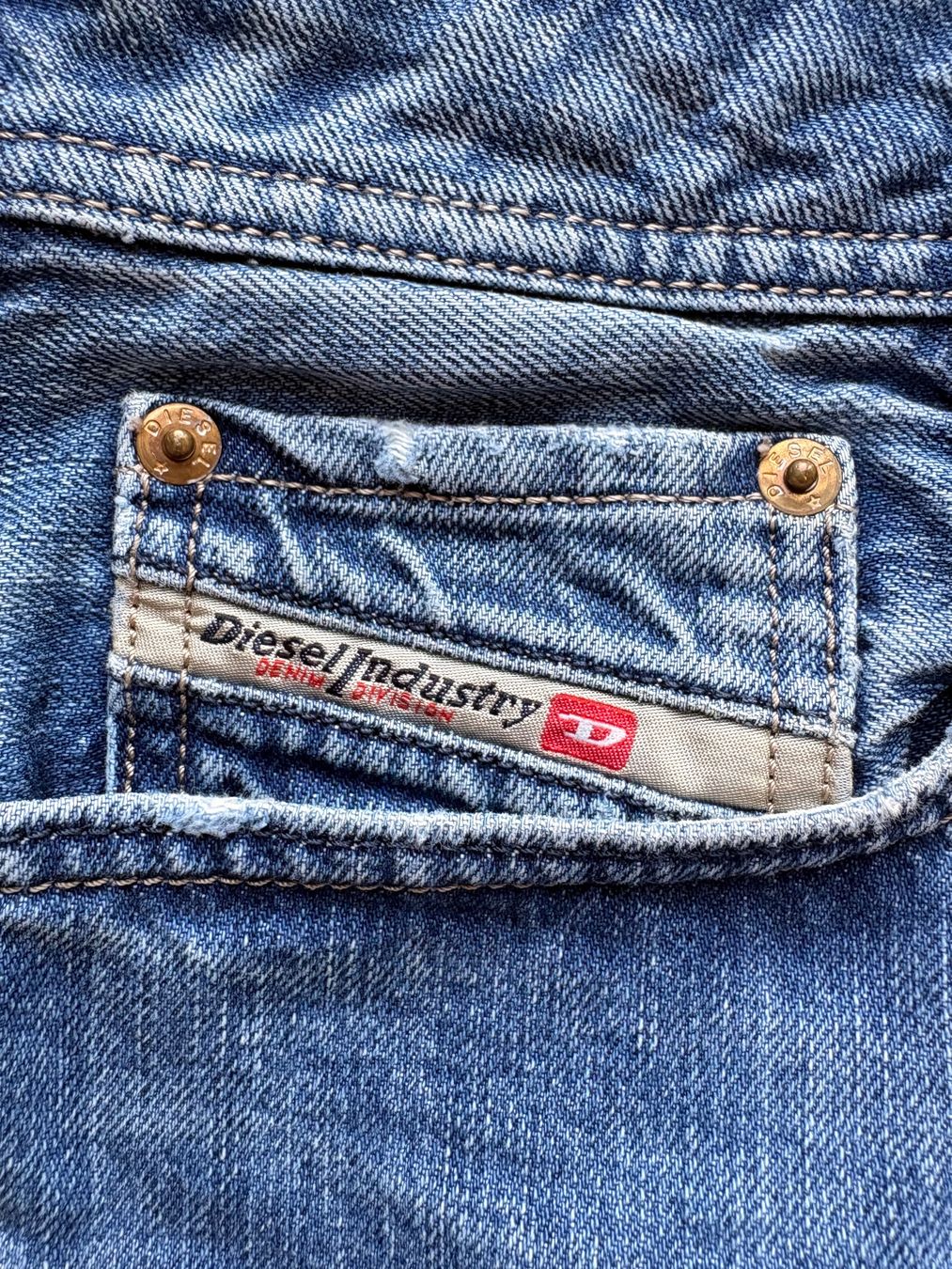 Diesel Jeans: Diesel Jeans – Usato da Wigoltingen venduto da _vntg_ 1
