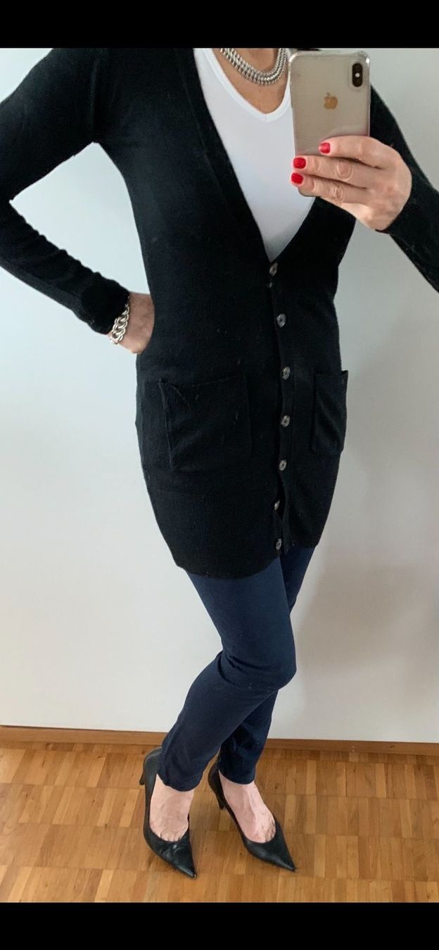 Maglioni & Felpe: Modische Damen-Longpullover  Schwarz – Nuovo e nell'imballaggio originale da Adliswil venduto da Jessik0