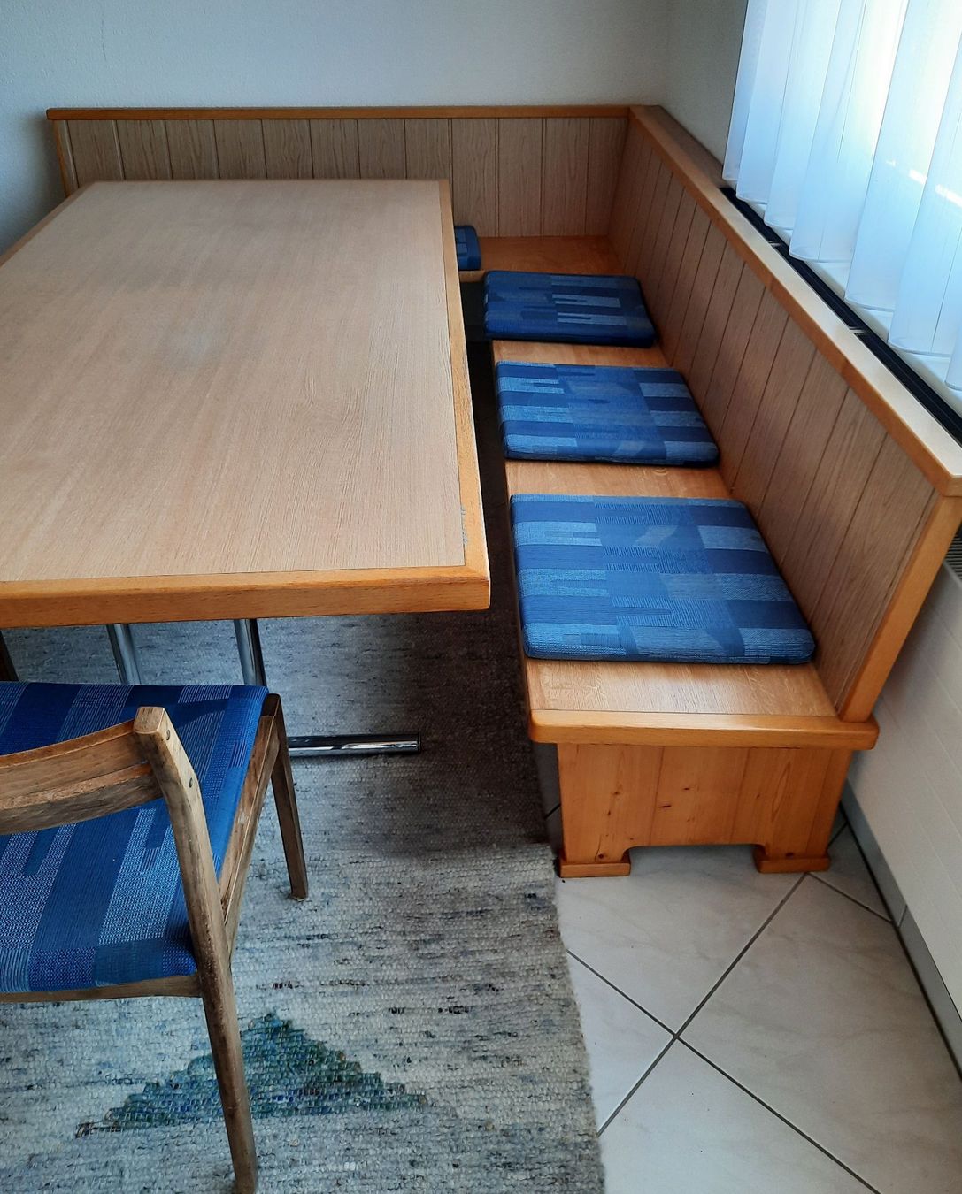 Tables: Esstisch mit Eckbank – D'occasion à Illnau par Flomi75 1
