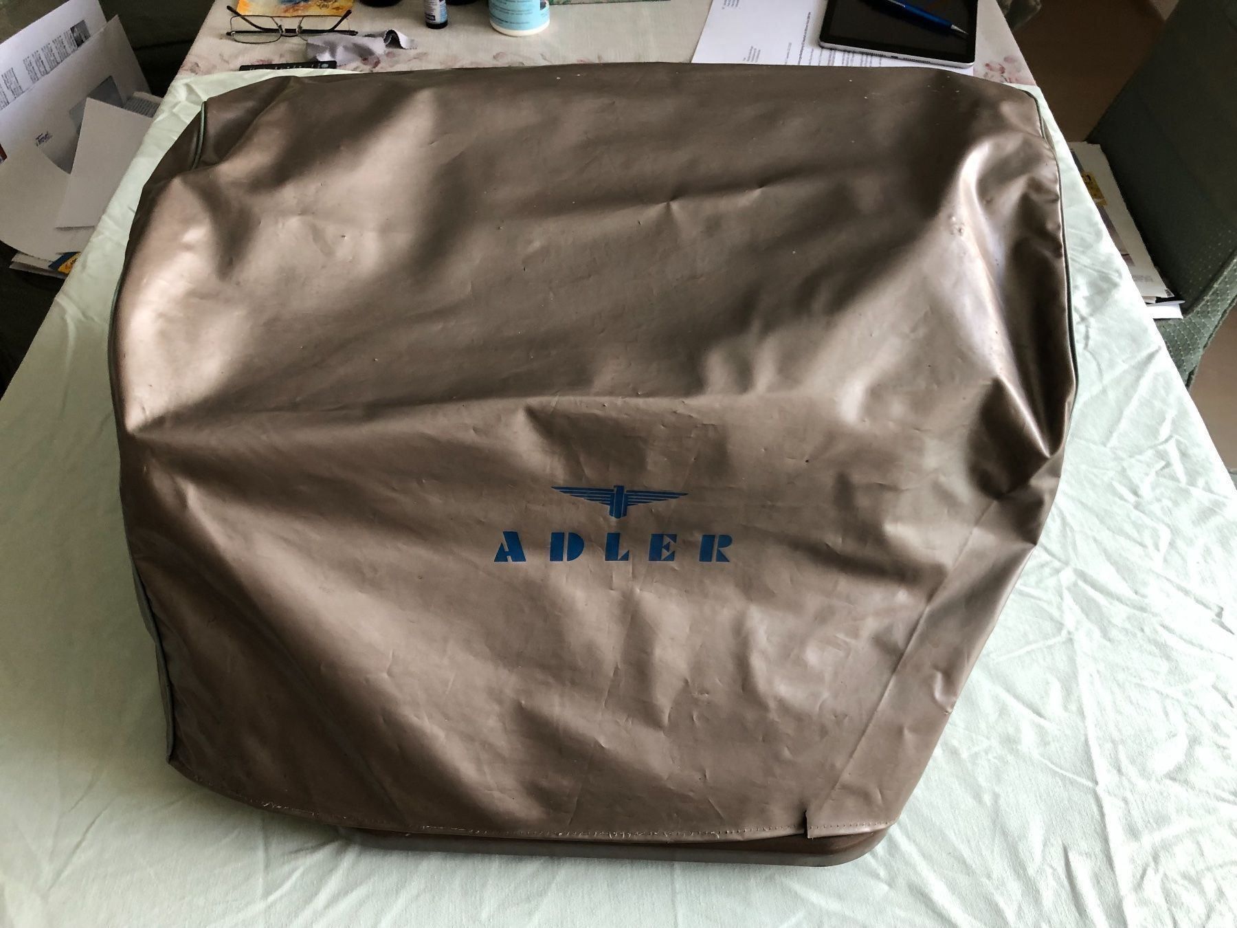 Triumph Macchine da scrivere: Antike Schreibmaschine "TRIUMPH" Matura – Usato da Rheinfelden venduto da Floyd5 6