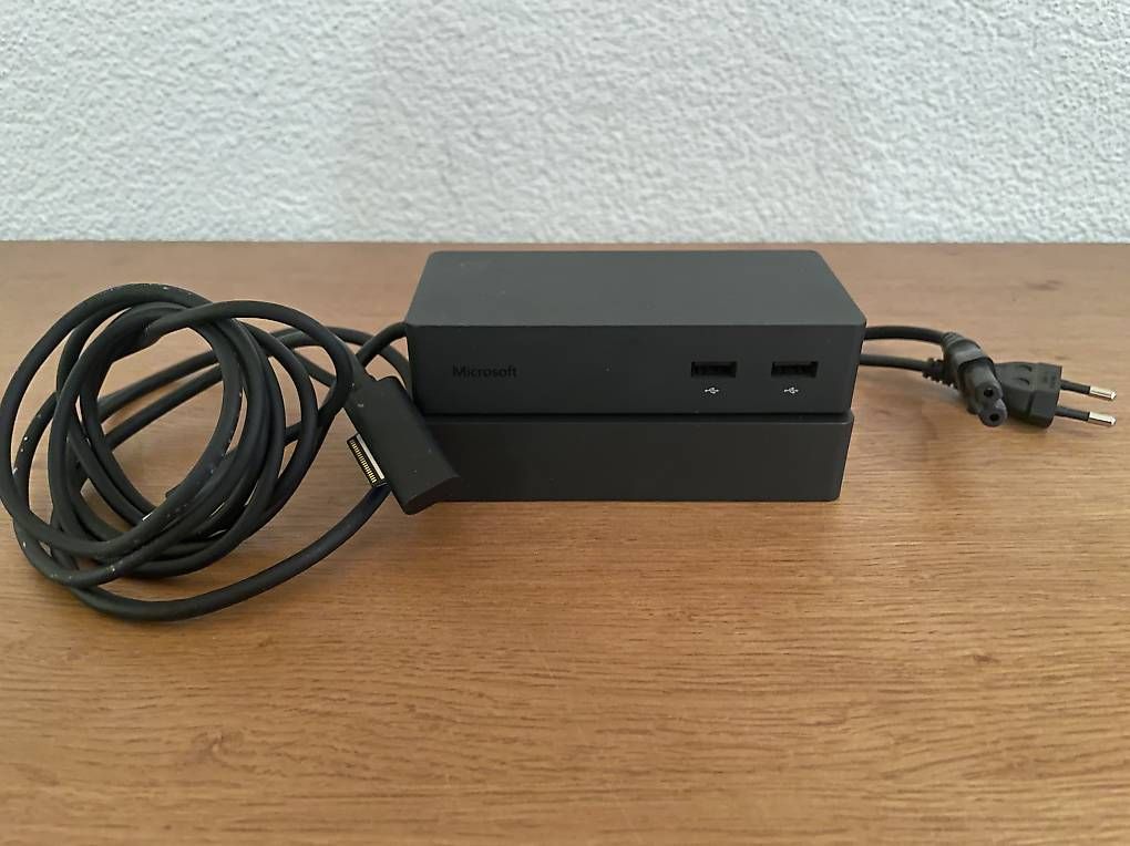Docking station: Microsoft Surface Dock – Usato da Willisau venduto da rmnkch 2