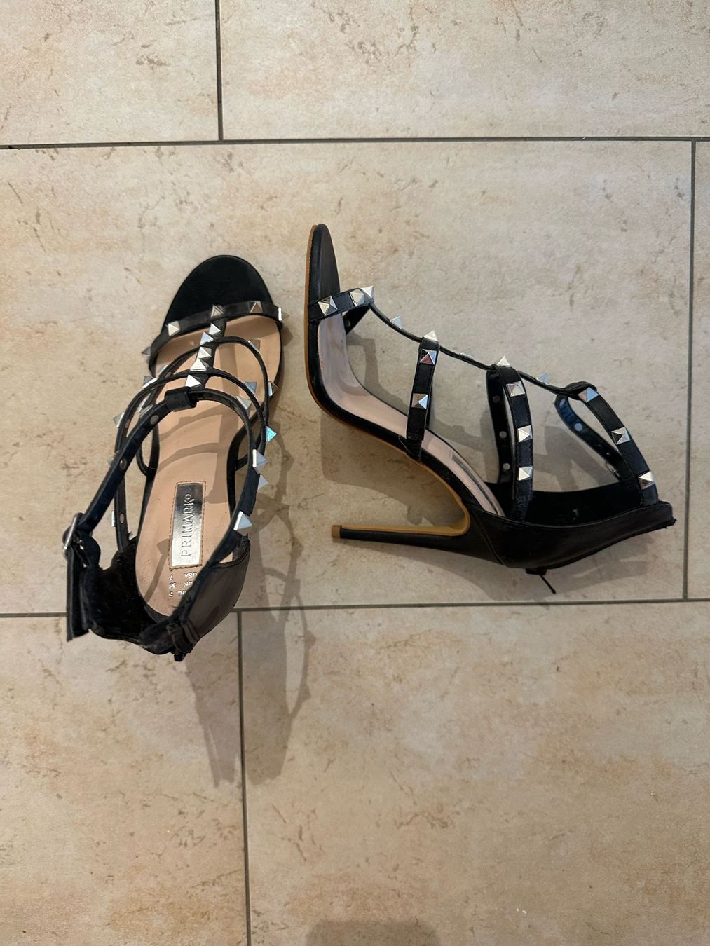 Scarpe da donna: High Heels – Nuovo (secondo la descrizione) da Sissach venduto da Siraiwan