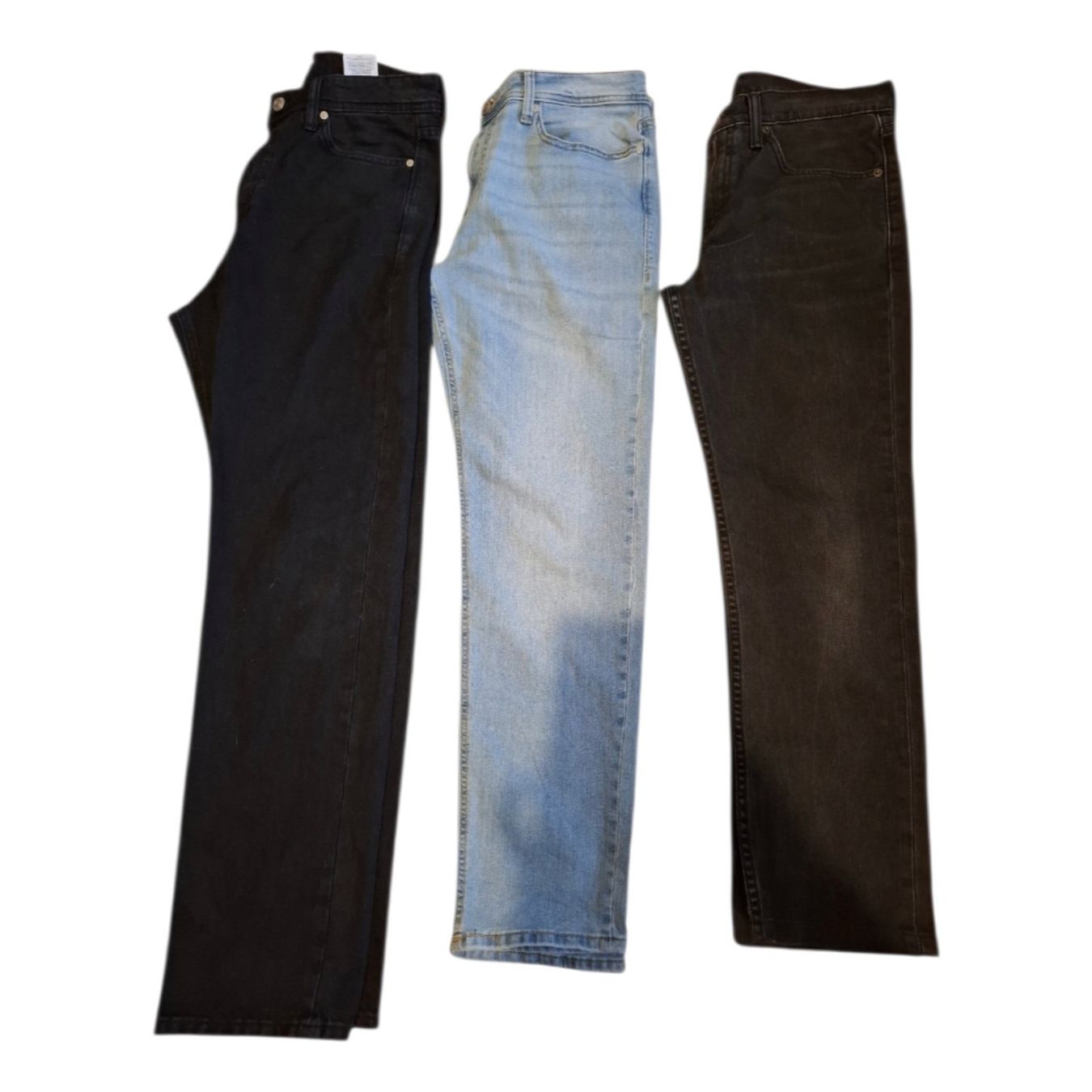 Jeans: 3 Jeans W32 L32 – Nuovo (secondo la descrizione) da Le Locle venduto da Threads_CH