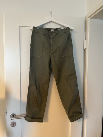 girlfriend khaki Hose, von GAP grösse 4/ entspricht 36