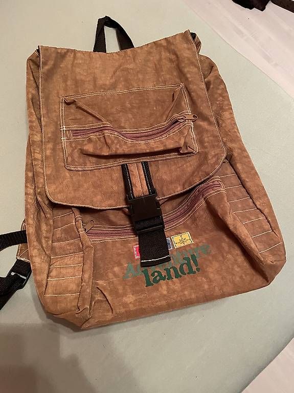 Rucksäcke: Rucksack Adventureland – Gebraucht aus Schmitten FR von Zimtstengel 1