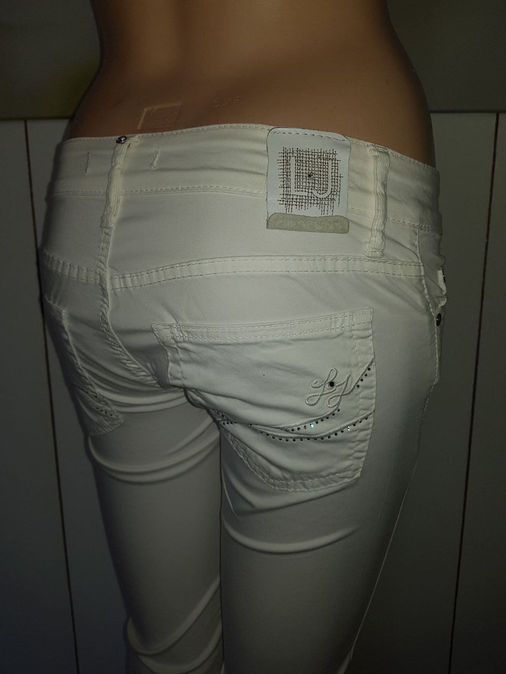 Liu Jo Jeans: Jeans LIU JO Taille W 26 – Gebraucht aus Cossonay-ville von Super-Price-Quality 7