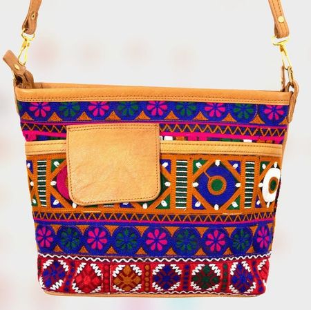Leder Tasche – Unikat – Umhängetasche Vintage Ethno