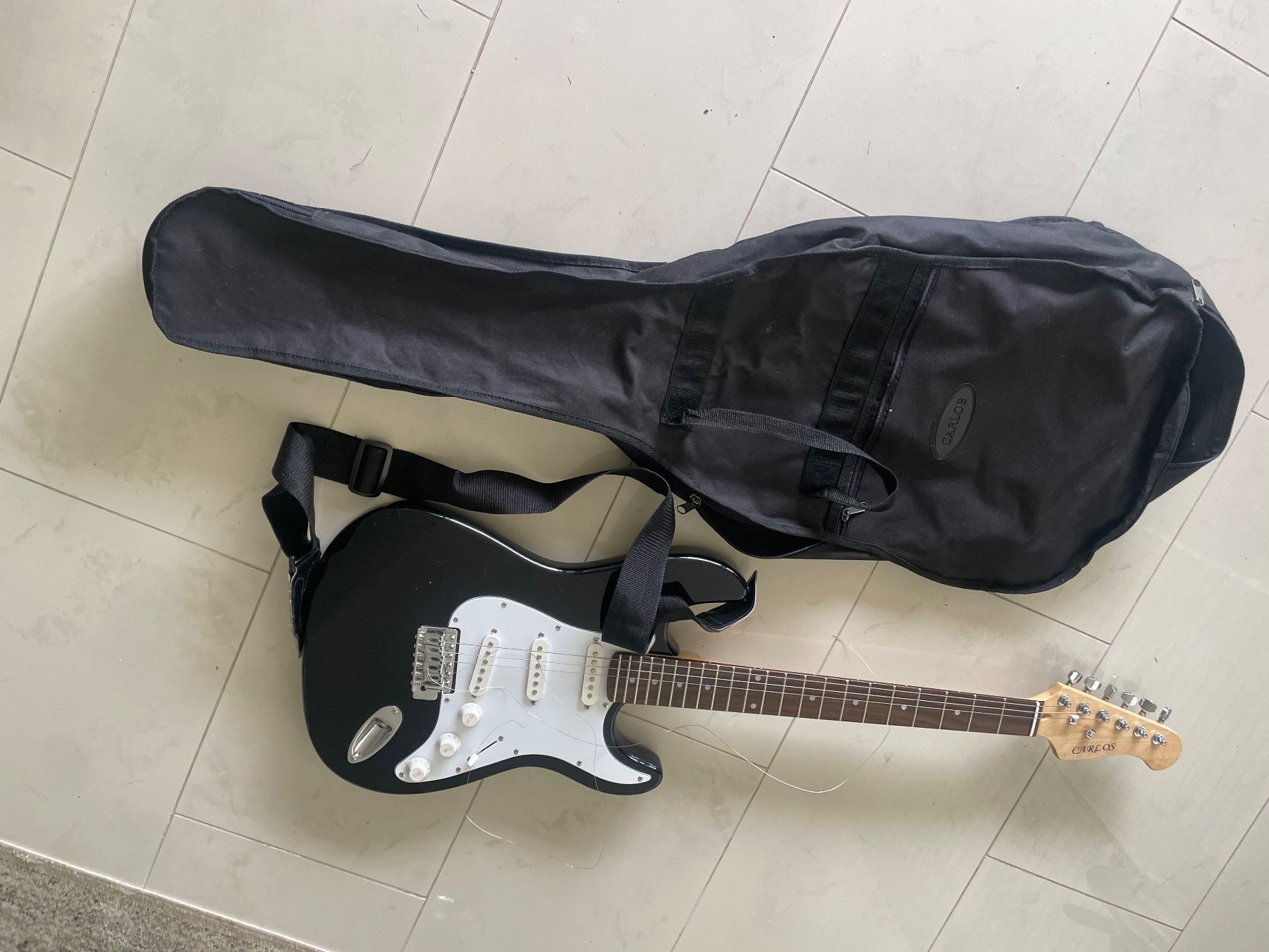 Strumenti musicali: Elektrische Gitarre Carlos – Usato da Adligenswil venduto da mer_lin 2