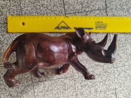Holz Nashorn Figur Afrika geschnitzt guter Zustand