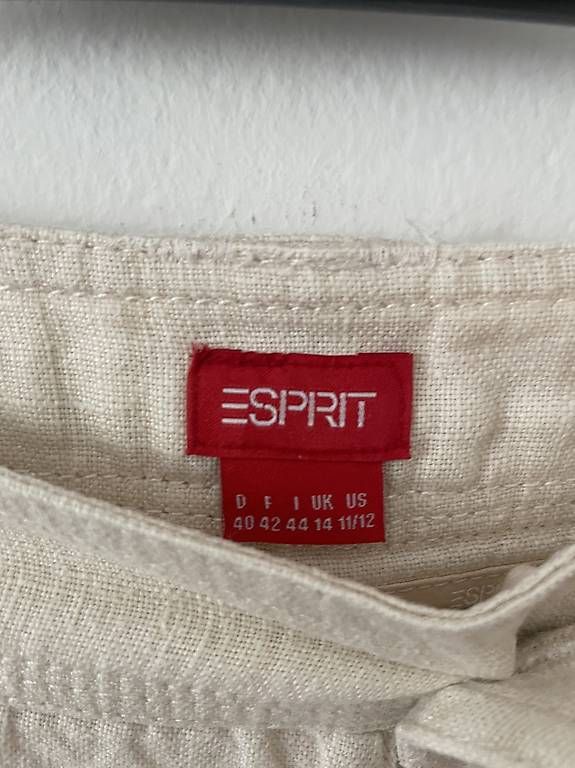 Esprit Pantaloni: Esprit pantaloni da donna 7/8 – Usato da Bellinzona venduto da remarema 2