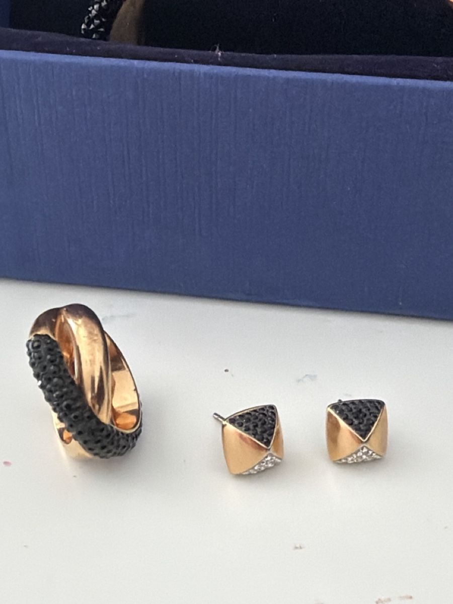 Swarovski Altri gioielli: Swarovski Set – Nuovo (secondo la descrizione) da Siebnen venduto da gen_z7vd 1