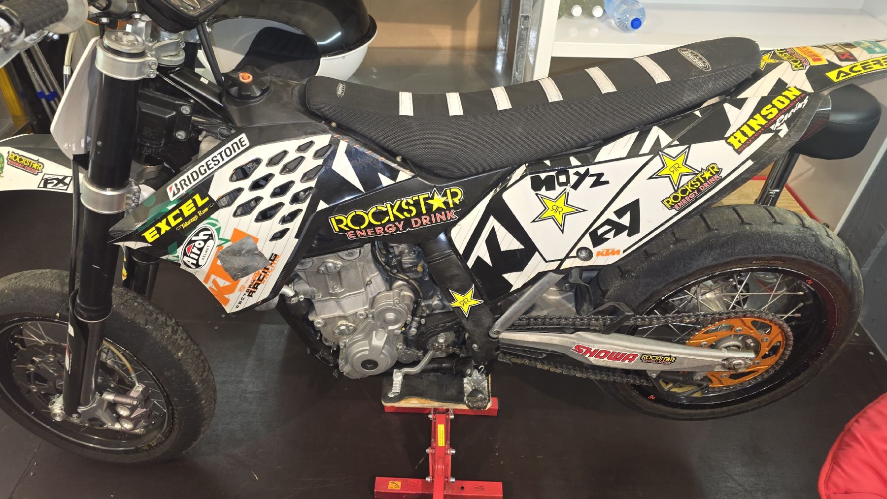 KTM Strada: KTM Smr supermotard 450 / 2009  – Usato da Lausen venduto da FUNNYGAMES