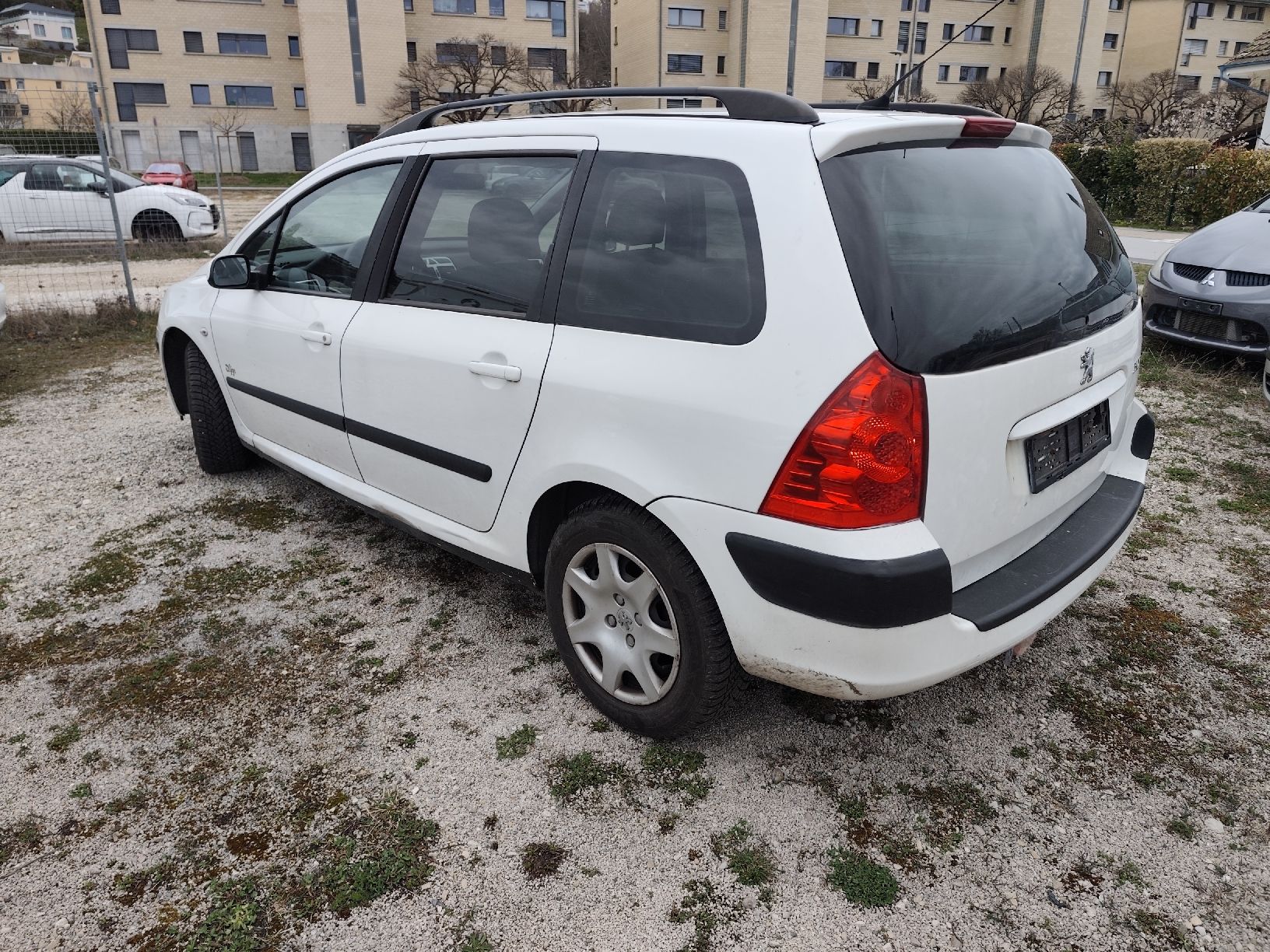 Peugeot Automobili: Peugeot 307 1.4 esance manuelle – Usato da Neuchâtel venduto da Gloryss 7