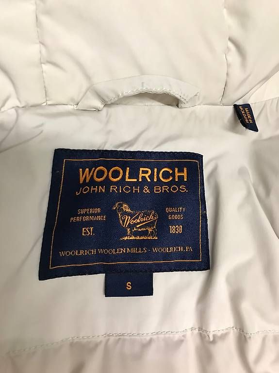 Giacche: Woolrich Damenjacke – Usato da Hinterkappelen venduto da mer_cp9s 3